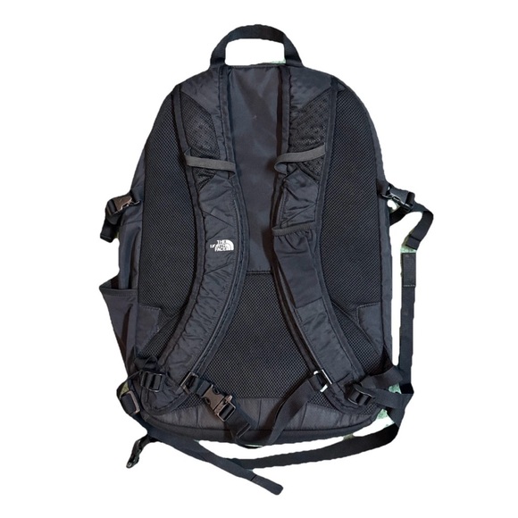 The North Face Black Backpack for Men - Picture 4 of 16